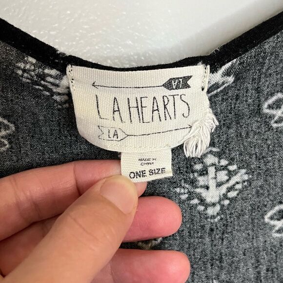 LA Hearts Black and White Patterned Coverup One Size - Picture 3 of 5